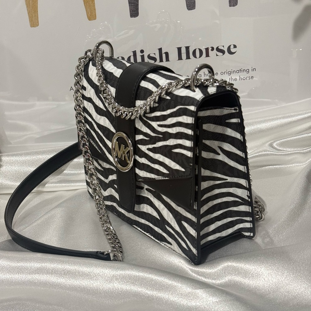 MICHAEL KORS Greenwich Small Animal Print Logo Crossbody Bag - Picture 2 of 9